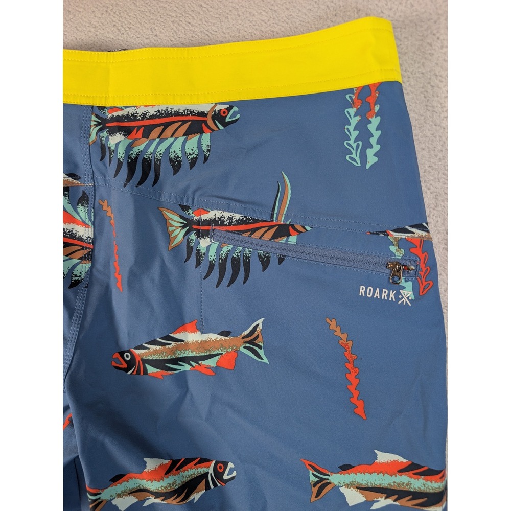 Roark Passage Series Board Shorts Mens 34 Blue Yellow Fish Trout Print - Picture 8 of 8